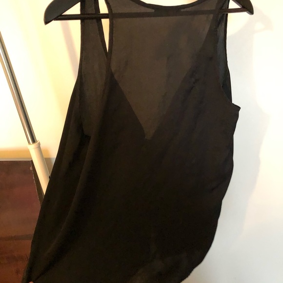 Semi sheer Smart Set button up tank - Picture 2 of 3